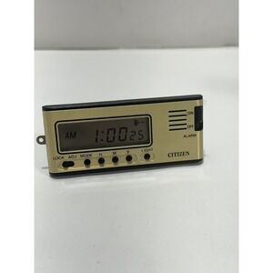 Vintage CITIZEN TRAVEL ALARM CLOCK Golden Color  Made in Japan NO8RD005